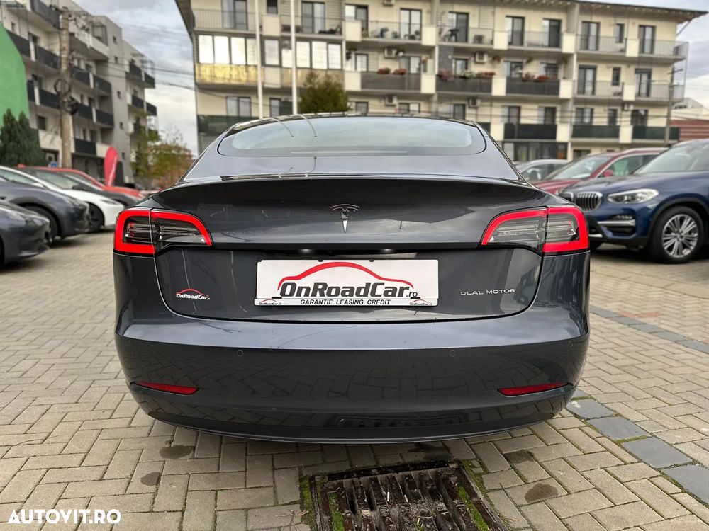 Tesla Model 3 Langstreckenbatterie Allradantrieb Dual Motor - 13