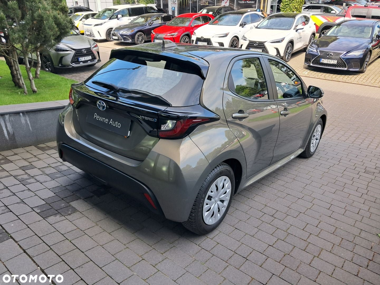 Toyota Yaris - 4