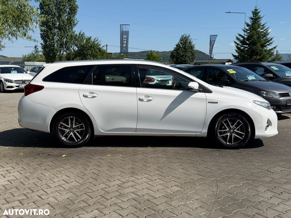 Toyota Auris - 6