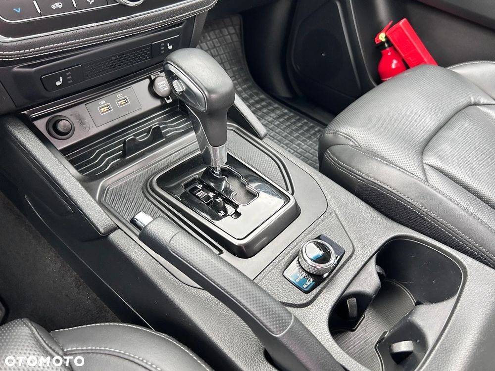 SsangYong/KGM Musso 2.2 e-XDi Quartz 4WD - 22
