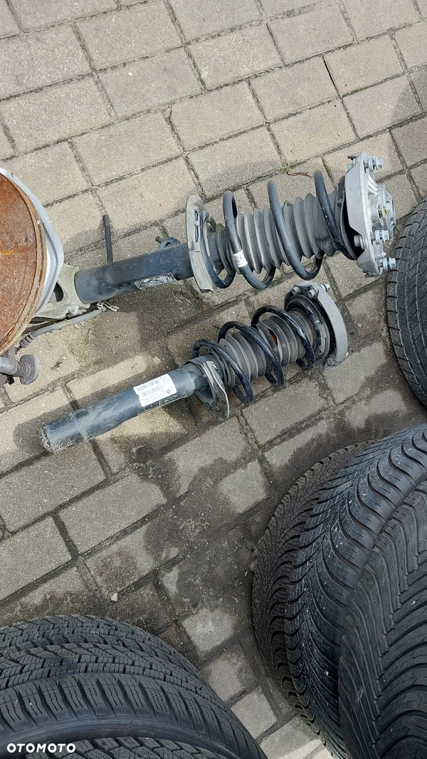 MINI F60 LCI AMORTYZATOR PRAWY LEWY PRZOD ORYGINAL 6867211 6867212 komplet