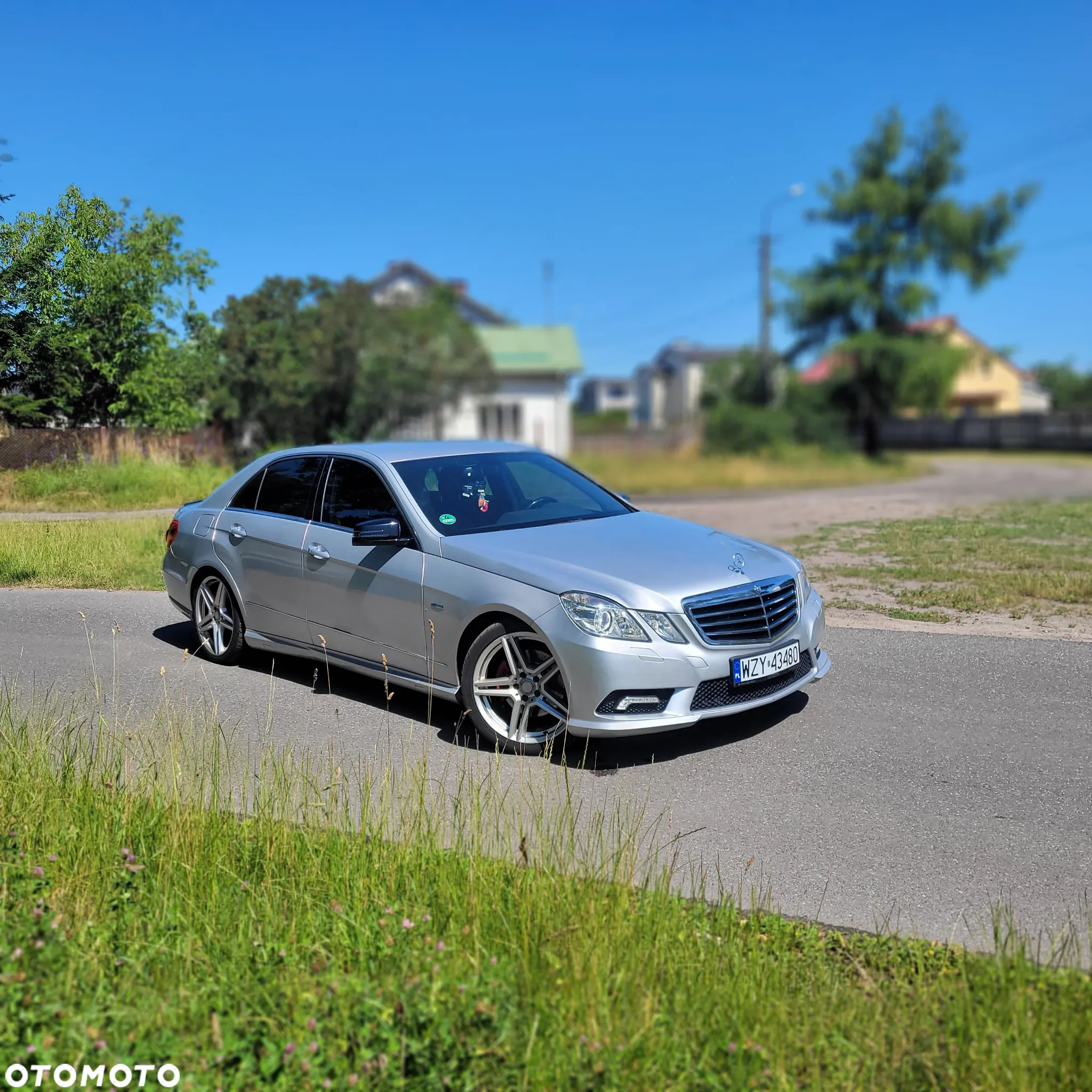 Mercedes-Benz Klasa E 350 CDI DPF BlueEFFICIENCY 7G-TRONIC Elegance - 3