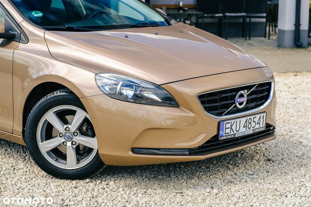 Volvo V40 D2 - 7