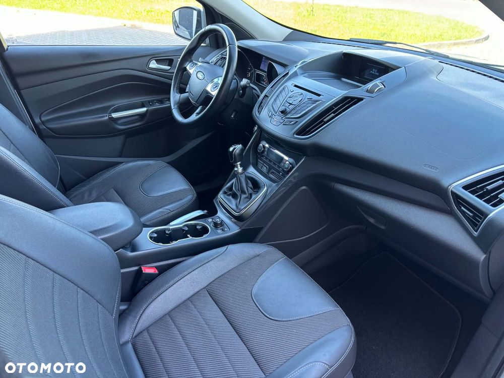 Ford Kuga 2.0 TDCi 4x4 Titanium - 8
