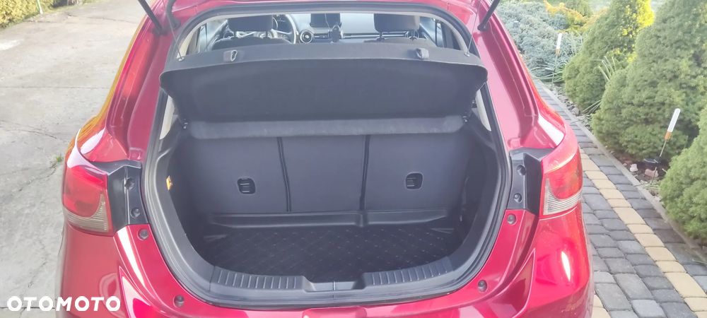 Mazda 2 1.5 Skyenergy - 6