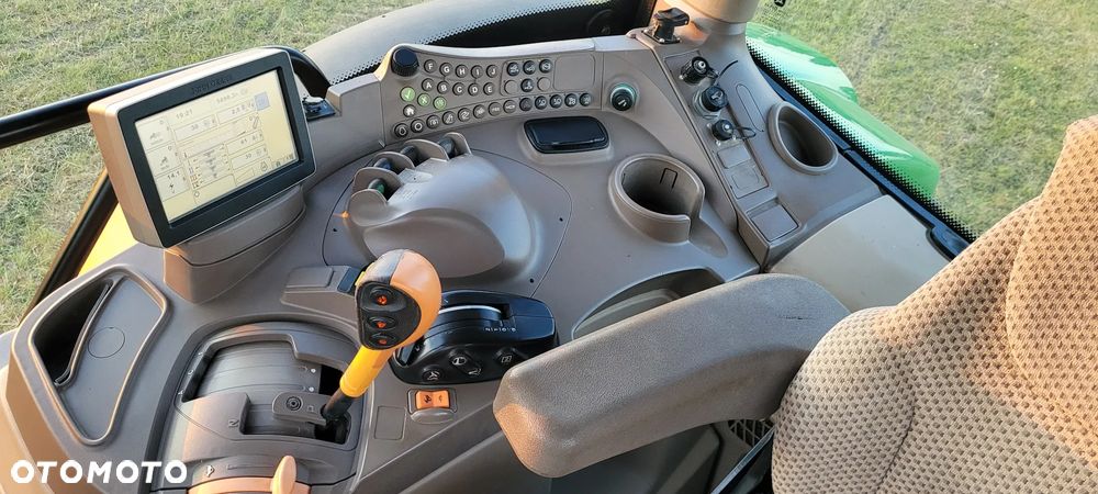 John Deere 6170R - 26