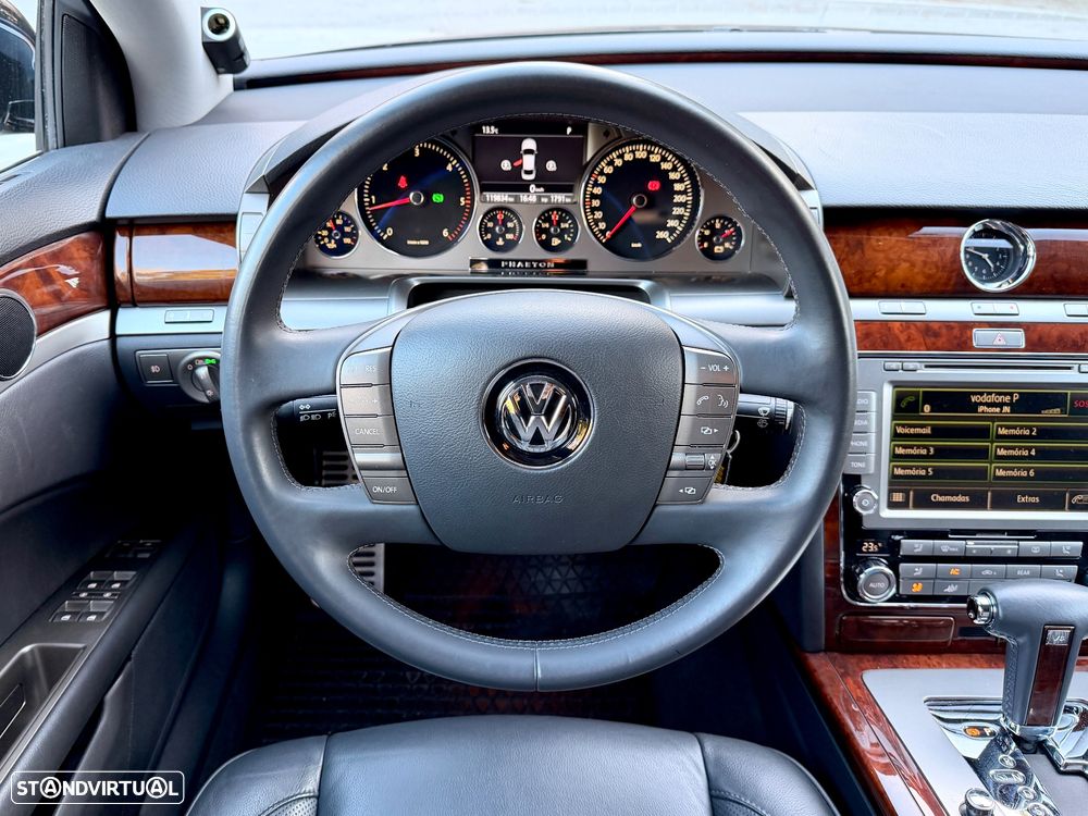 VW Phaeton 3.0 TDi V6 Tip.4Motion 5L - 13