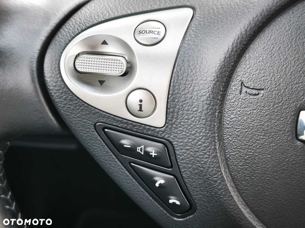 Nissan Juke 1.6 N-Connecta - 22