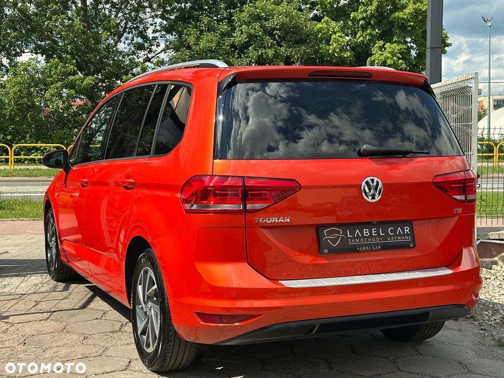 Volkswagen Touran 1.6 TDI SCR (BlueMotion Technology) SOUND - 29