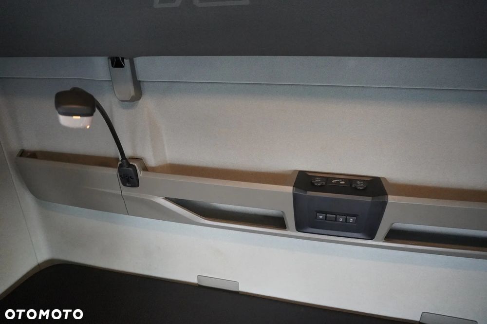 MAN TGX 18.510 E6 4x2 / Kab. sypialna / 2023 / 4 szt. - 27