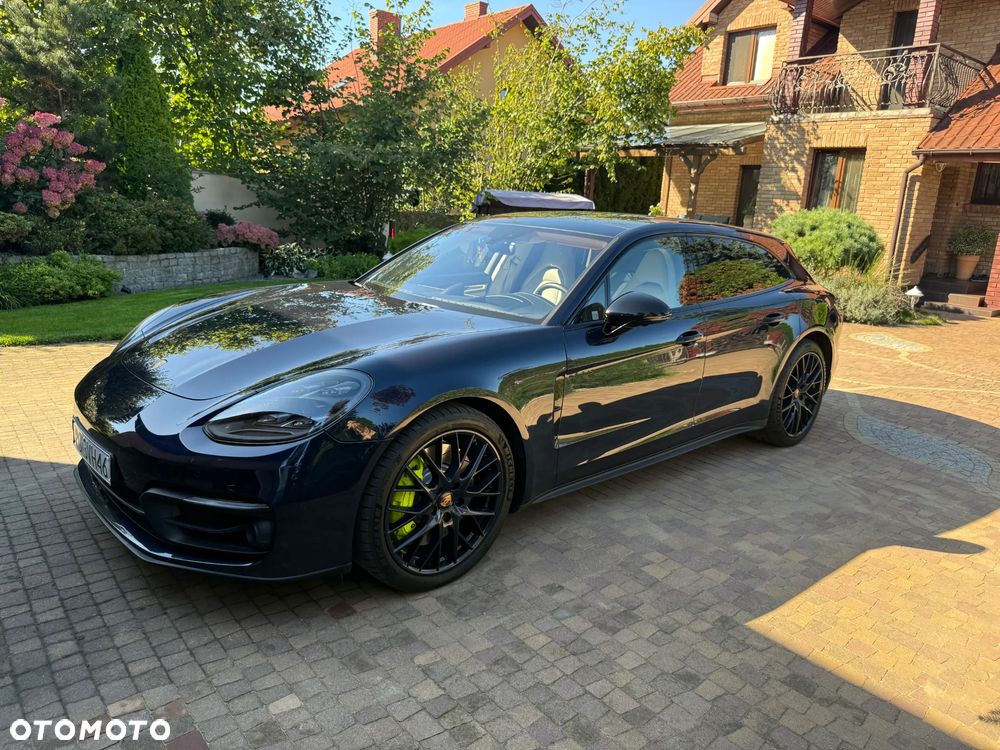 Porsche Panamera 4S E-Hybrid - 11