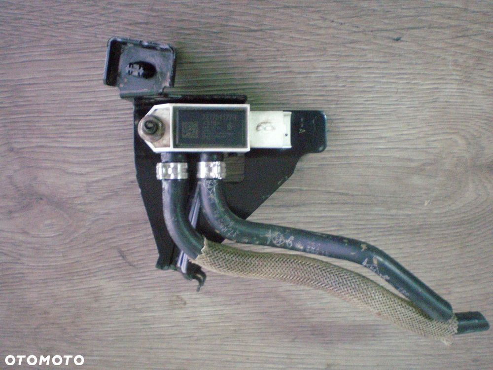 CZUJNIK CIŚNIENIA SPALIN RENAULT 1.6DCI 227701177R