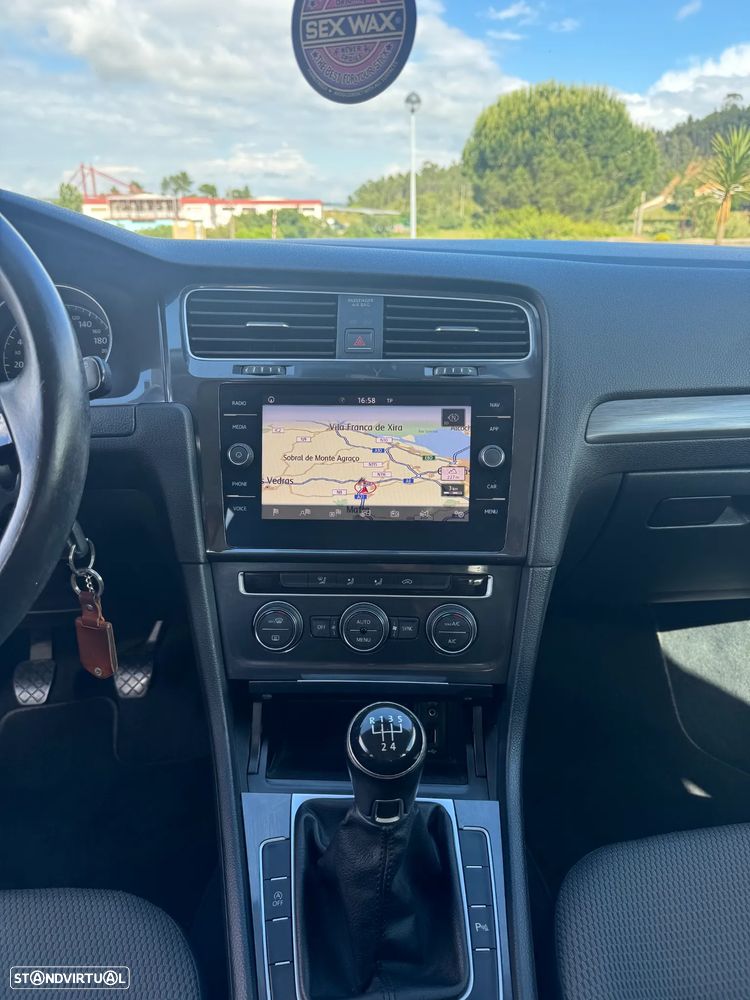 VW Golf Variant 1.6 TDi Confortline - 10
