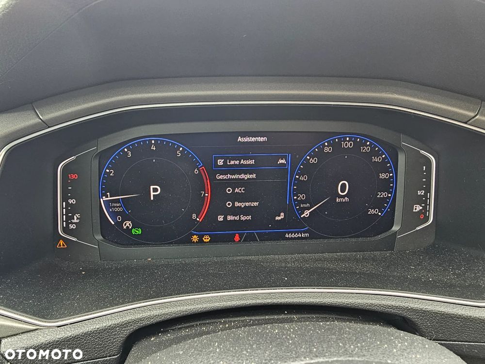 Volkswagen T-Roc 1.5 TSI ACT OPF DSG - 36