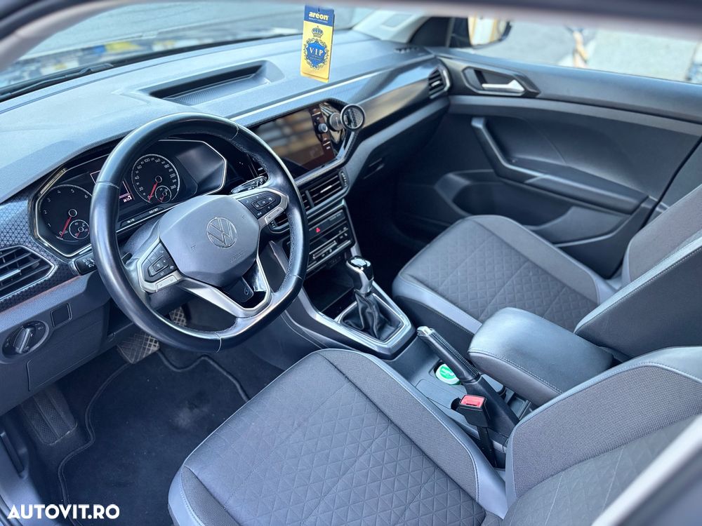 Volkswagen T-Cross 1.0 TSI DSG Style - 8