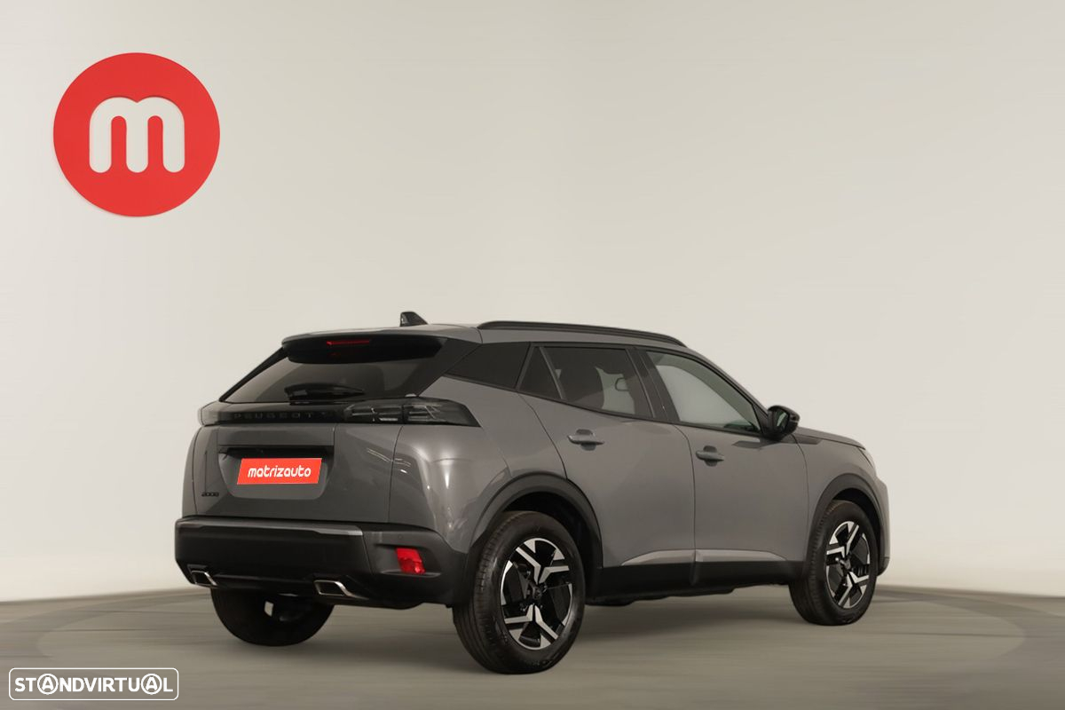 Peugeot 2008 1.2 PureTech Allure EAT8 - 4