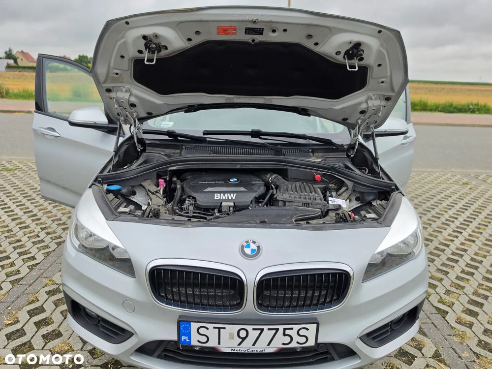 BMW Seria 2 218d Advantage - 28