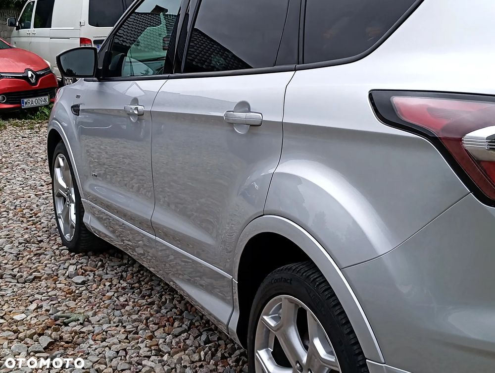 Ford Kuga 2.0 TDCi 4x4 ST-Line - 6