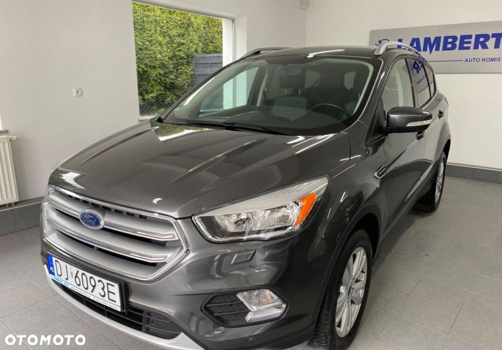 Ford Kuga - 2