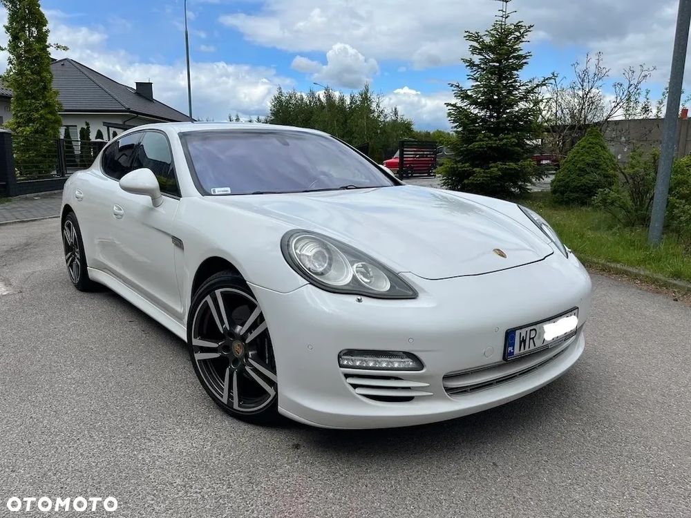 Porsche Panamera Edition - 2