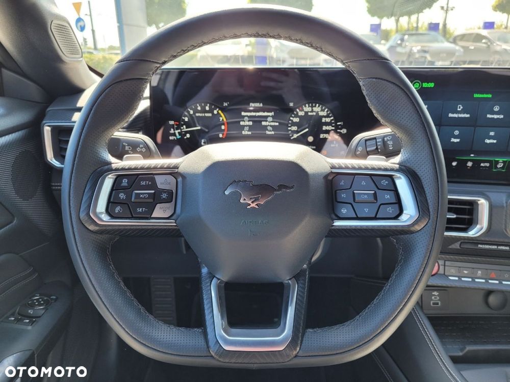 Ford Mustang - 17
