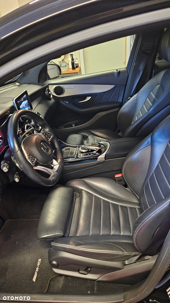 Mercedes-Benz GLC 250 4Matic 9G-TRONIC AMG Line - 26