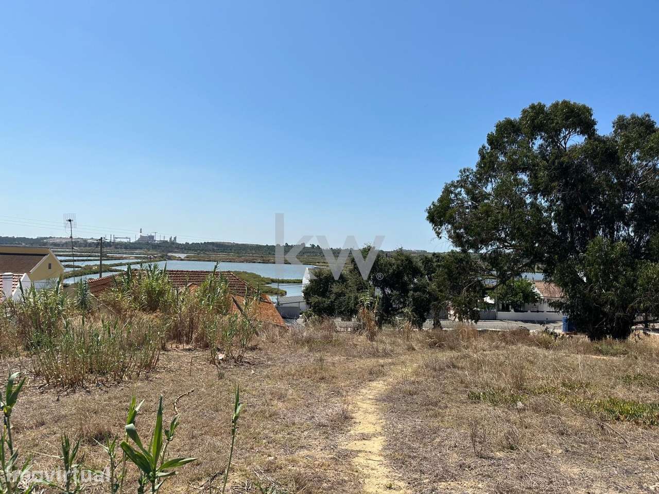 OPORTUNIDADE ÚNICA DE INVESTIMENTO - TERRENO COM VIABILIDADE DE CONSTR - Grande imagem: 3/11