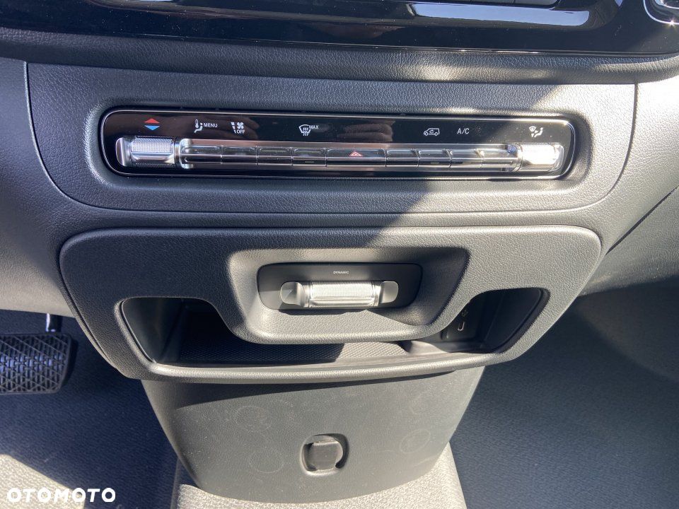 Mercedes-Benz Vito - 16