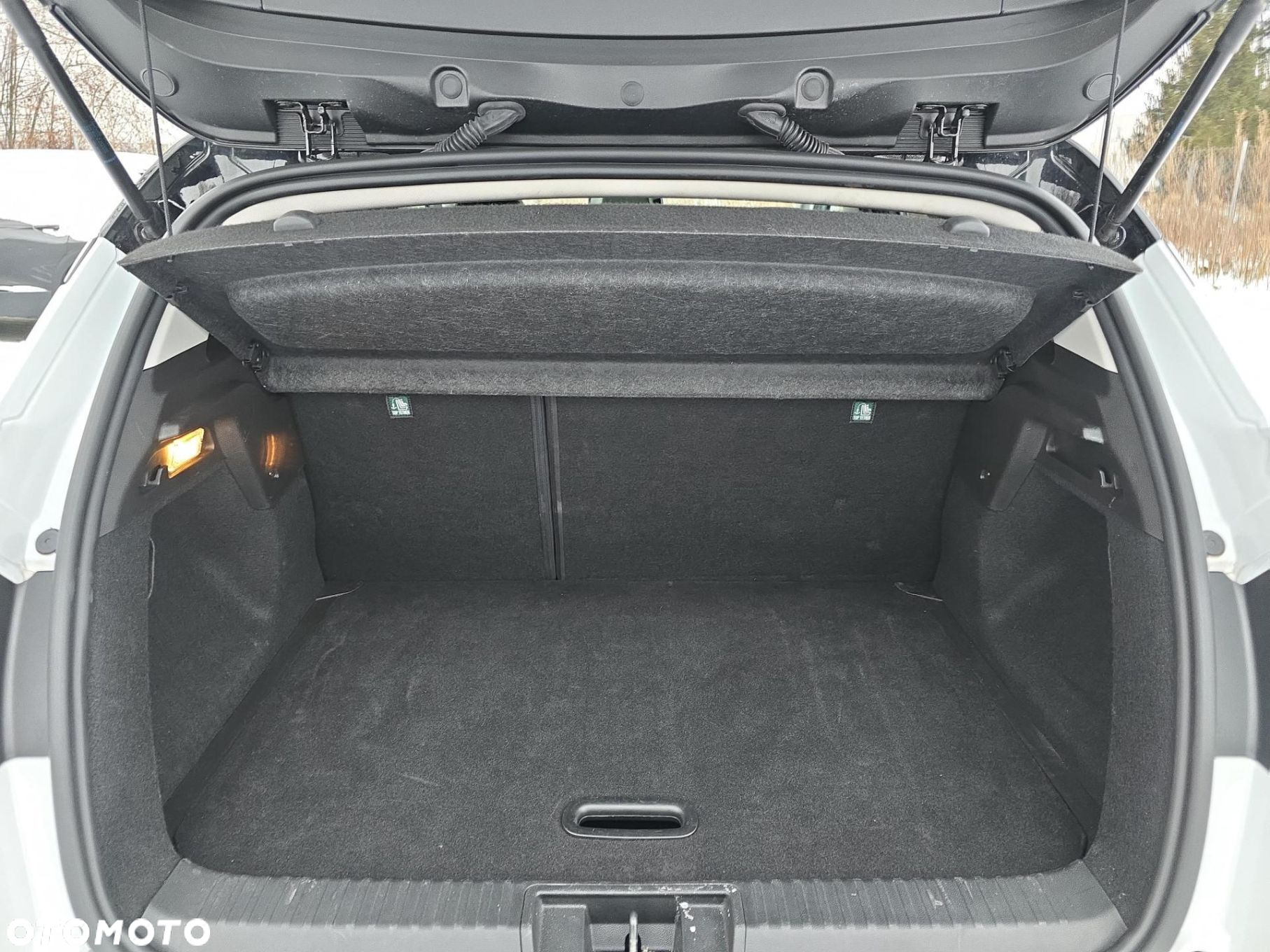 Renault Captur 1.0 TCe Techno - 10