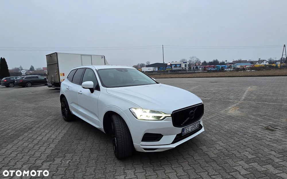 Volvo XC 60 D4 Momentum - 2