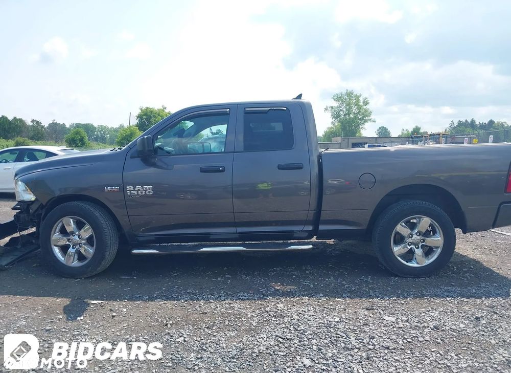 Dodge RAM 5.7 4x4 - 23