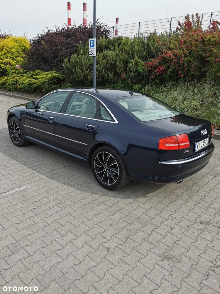 Audi A8 4.2 TDI Quattro - 1