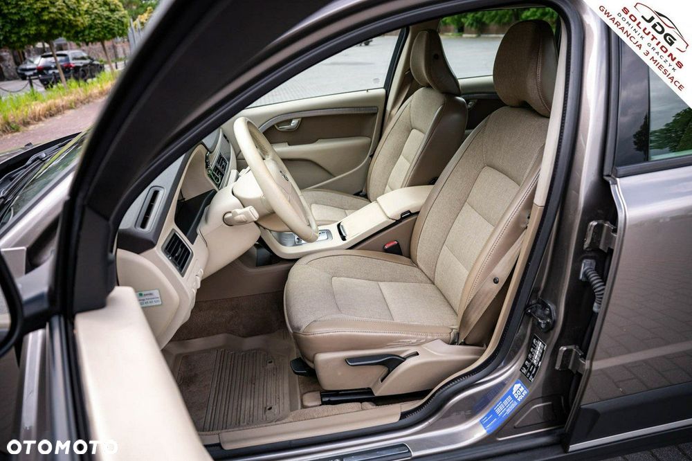 Volvo XC 70 - 14
