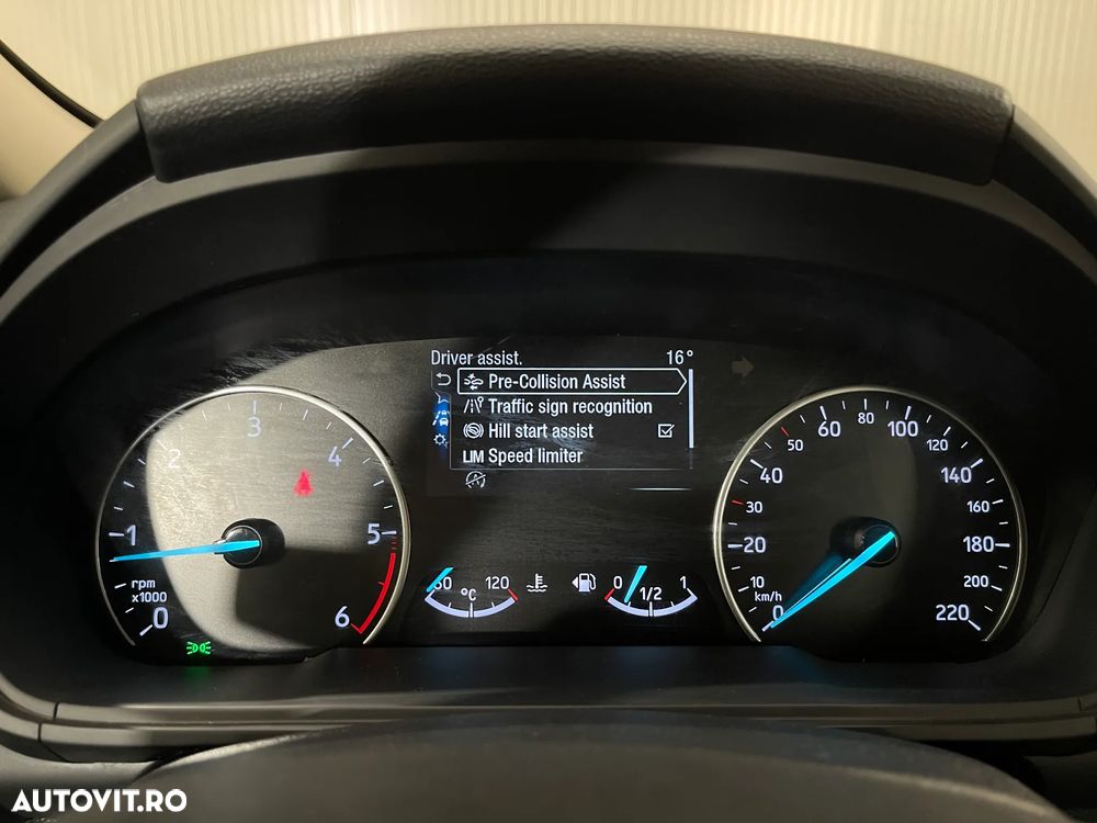 Ford EcoSport 1.5 EcoBlue Titanium - 21