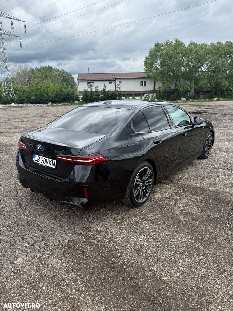 BMW Seria 5 520d AT MHEV - 16