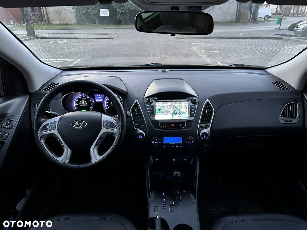 Hyundai ix35 - 13