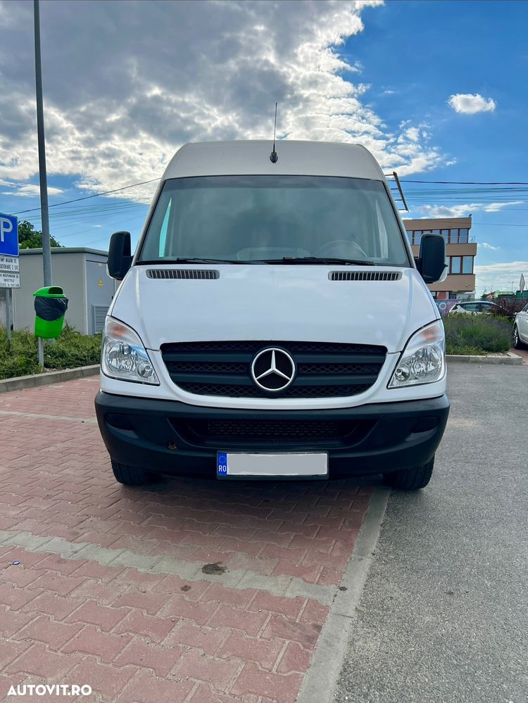 Mercedes-Benz Sprinter 906.211 - 13