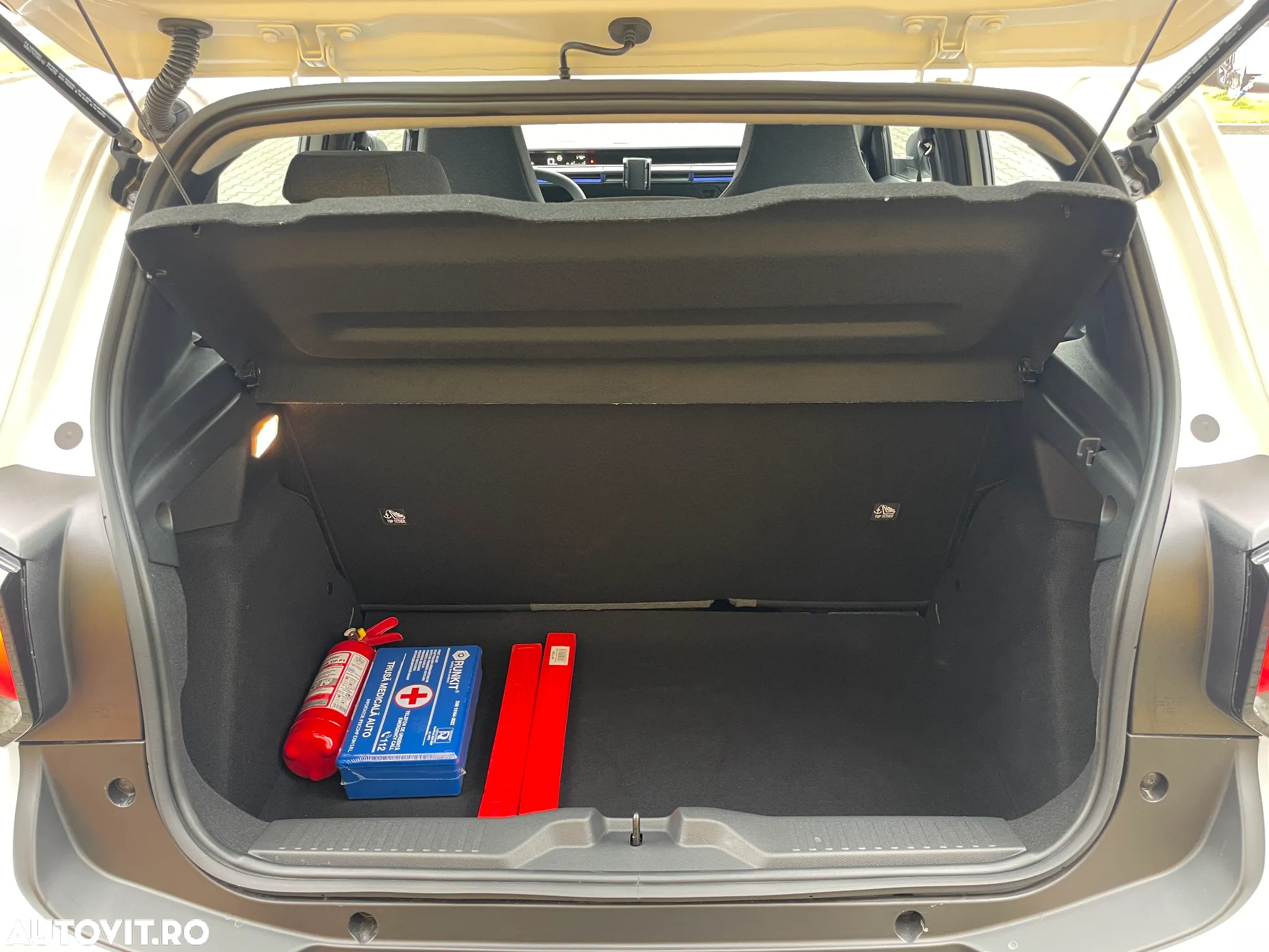 Citroën C3 1.2 PureTech 100 S&S BVM6 YOU! - 16