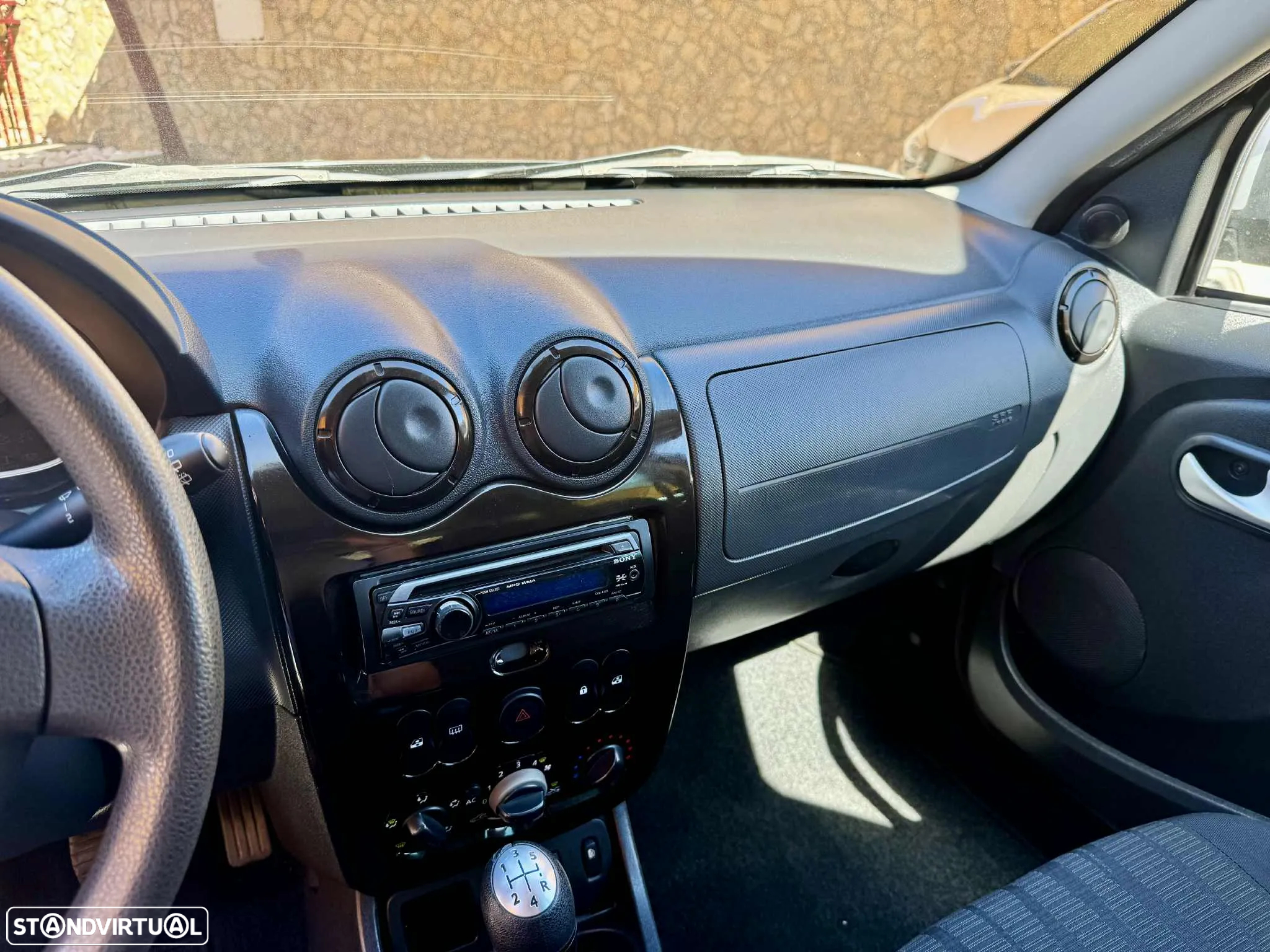 Dacia Duster 1.5 dCi Prestige - 10