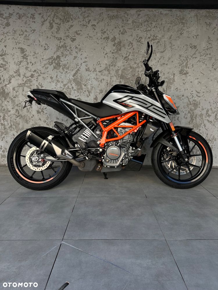 KTM Duke - 1