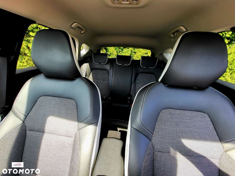 Renault Captur - 28