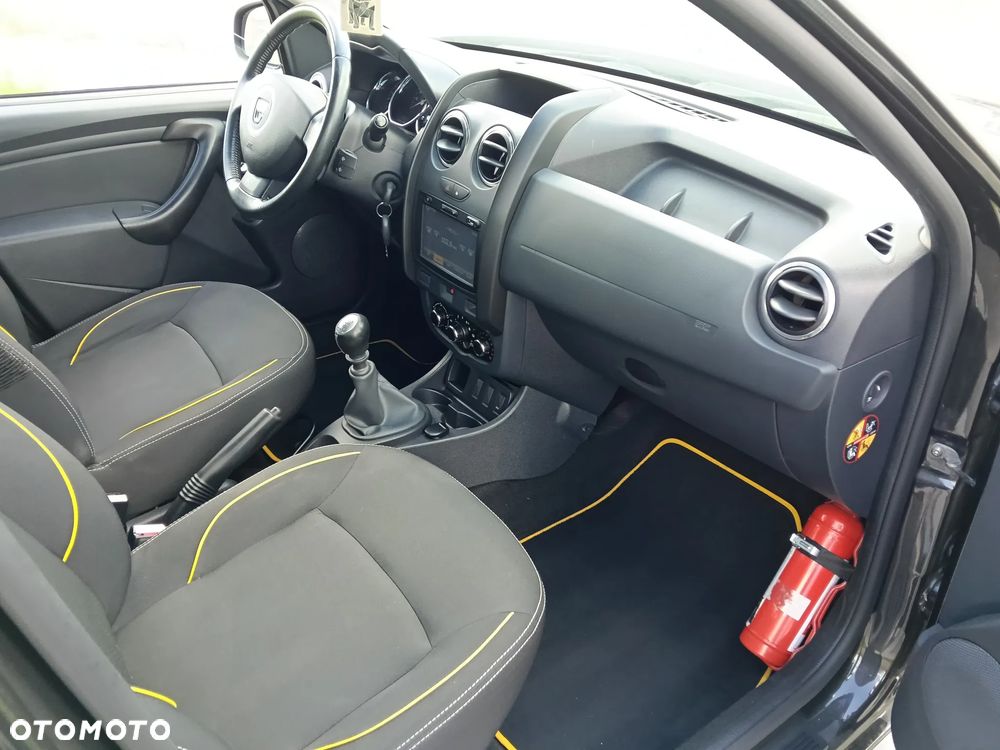 Dacia Duster 1.2 TCe Celebration - 9