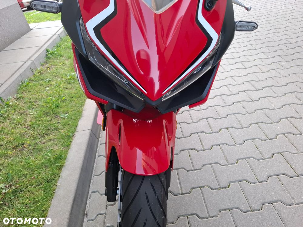 Honda CBR - 19