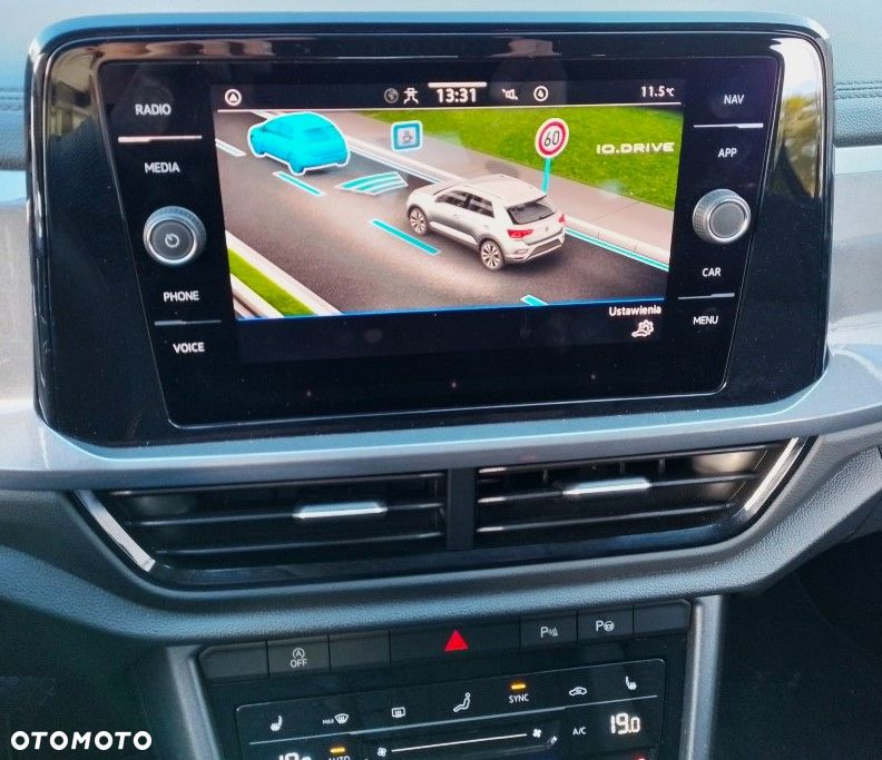 Volkswagen T-Roc 1.5 TSI Life DSG - 23