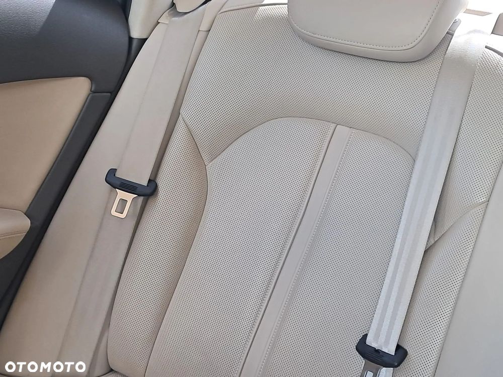 Audi A6 Limousine 2.0 TDI ultra S tronic - 9