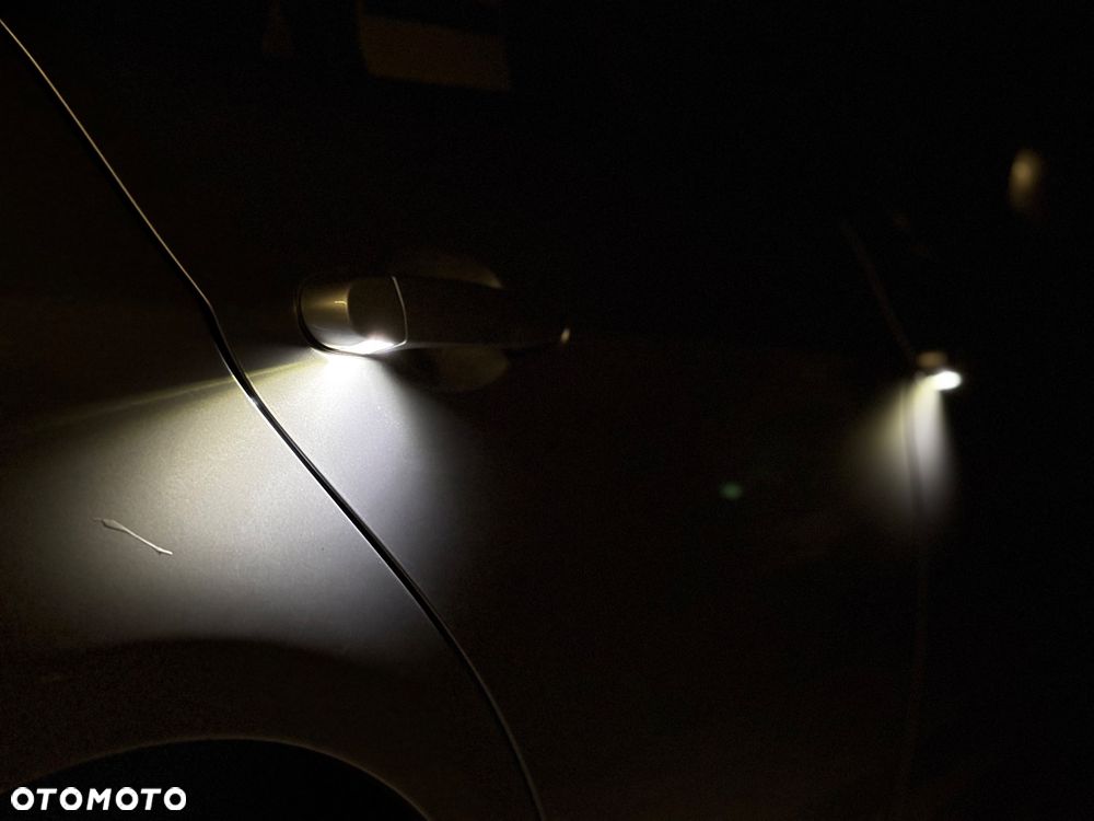 BMW Seria 3 320i - 19