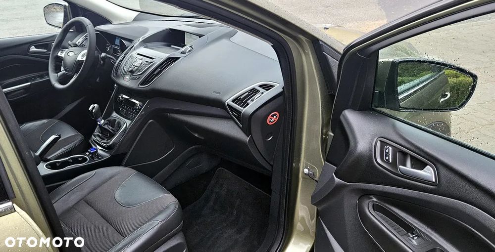 Ford Kuga 2.0 TDCi 4x4 SYNC - 9