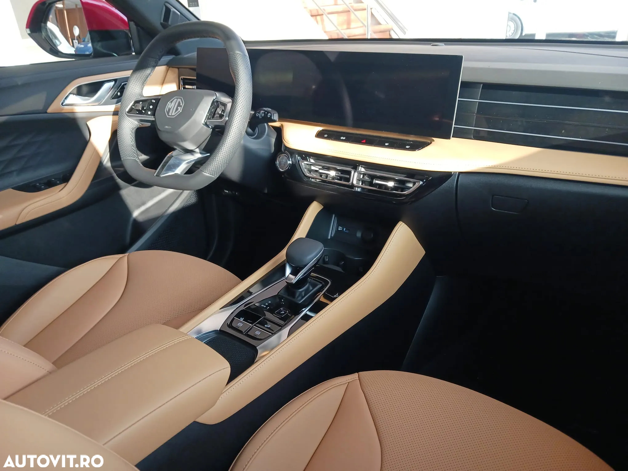 MG HS 1.5 T-GDi 7DCT Exclusive - 13