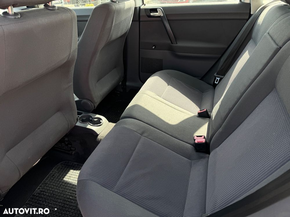 Volkswagen Polo 1.4 - 14