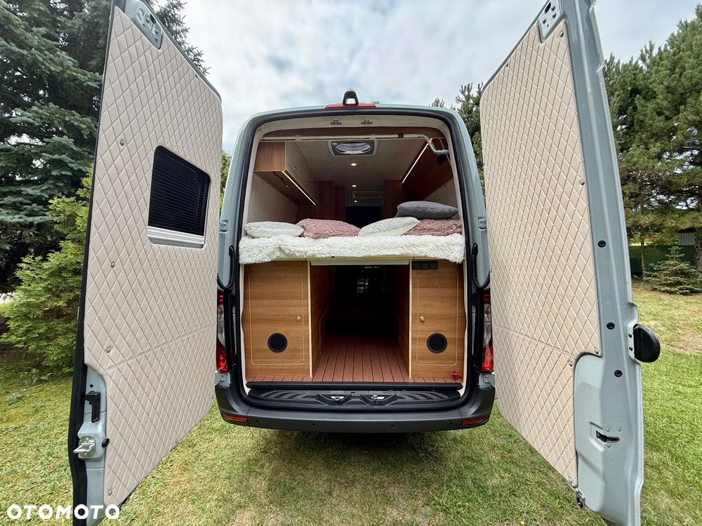 Mercedes-Benz SPRINTER - 29